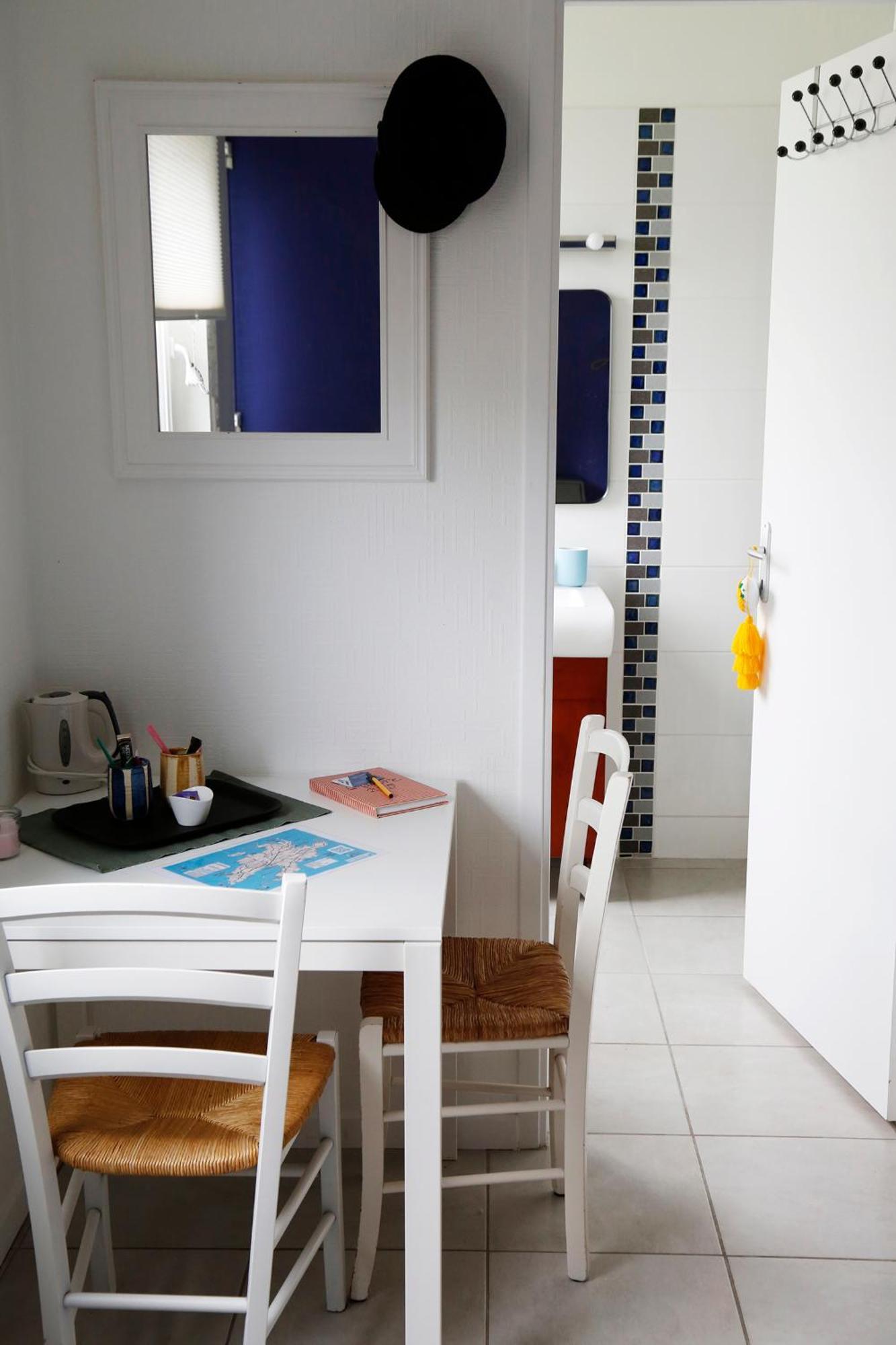 Bed and Breakfast L'Atelier De Mezareun Ushant Esterno foto